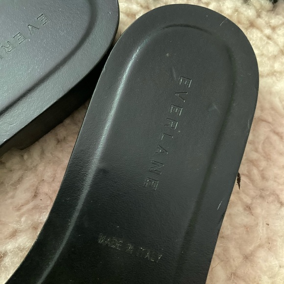 Everlane slide sandals. Black leather. - Picture 3 of 5